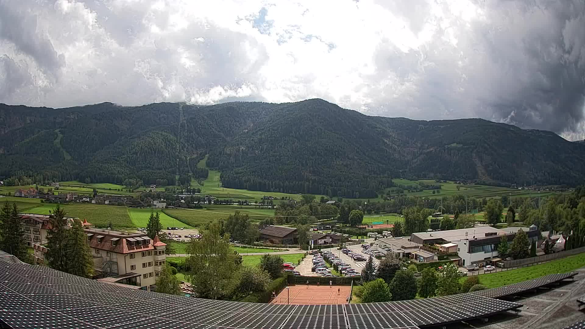Webcam Riscone | Hotel Olympia | Kronplatz view