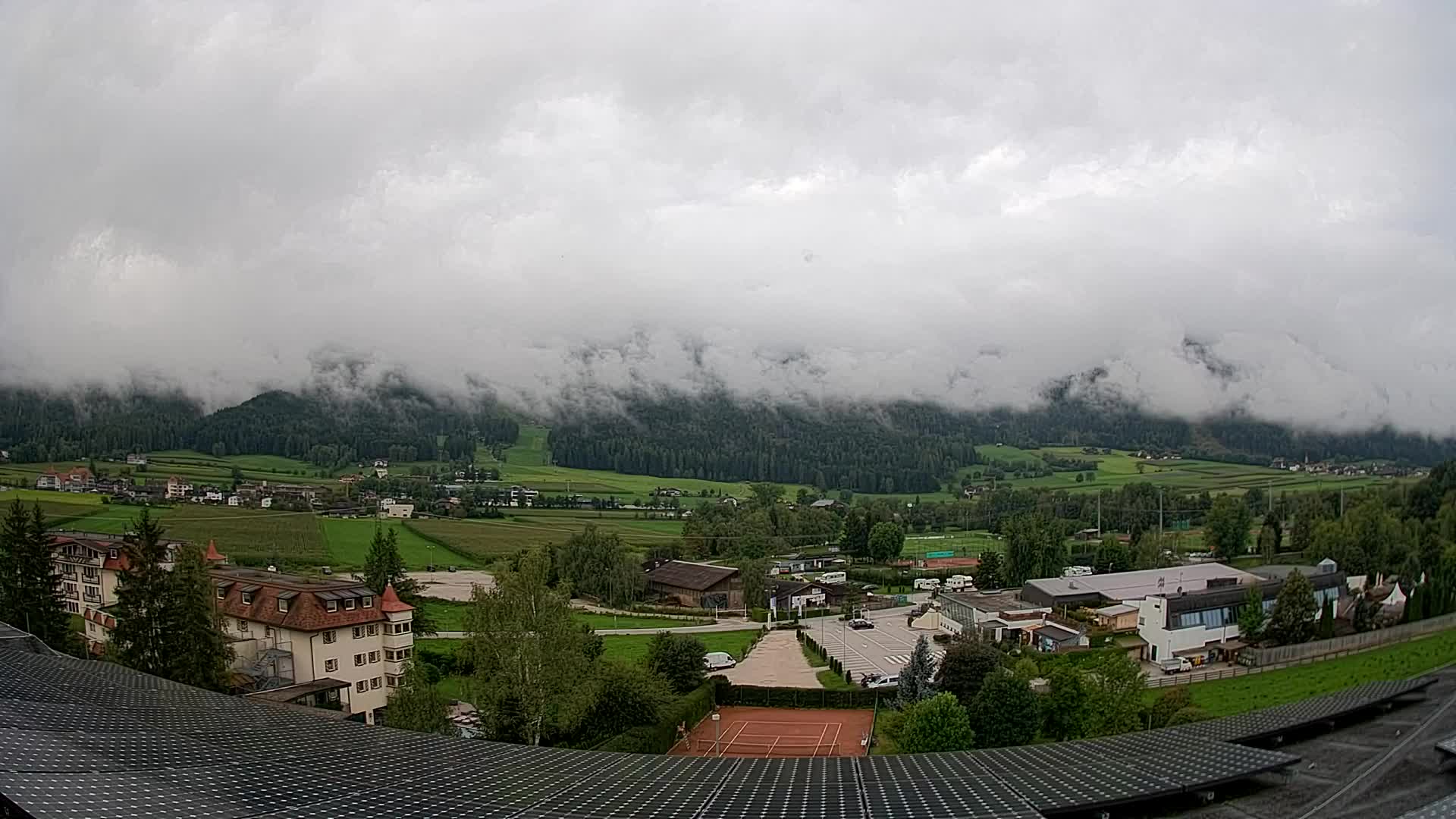 Spletna kamera Riscone | Hotel Olympia | Pogled na Kronplatz
