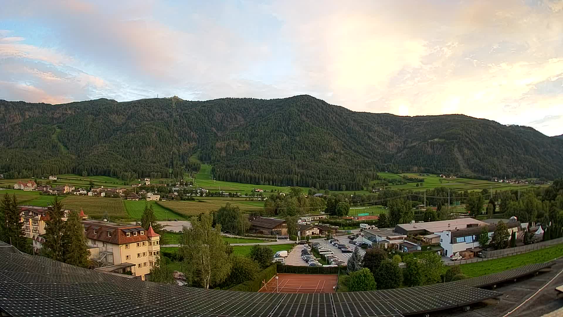 Webcam Riscone | Hotel Olympia | Kronplatz view