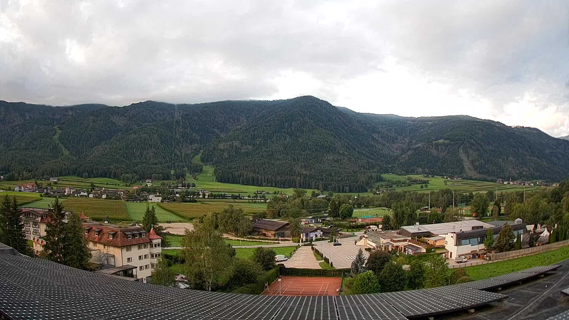Webcam Riscone | Hotel Olympia | Kronplatz view
