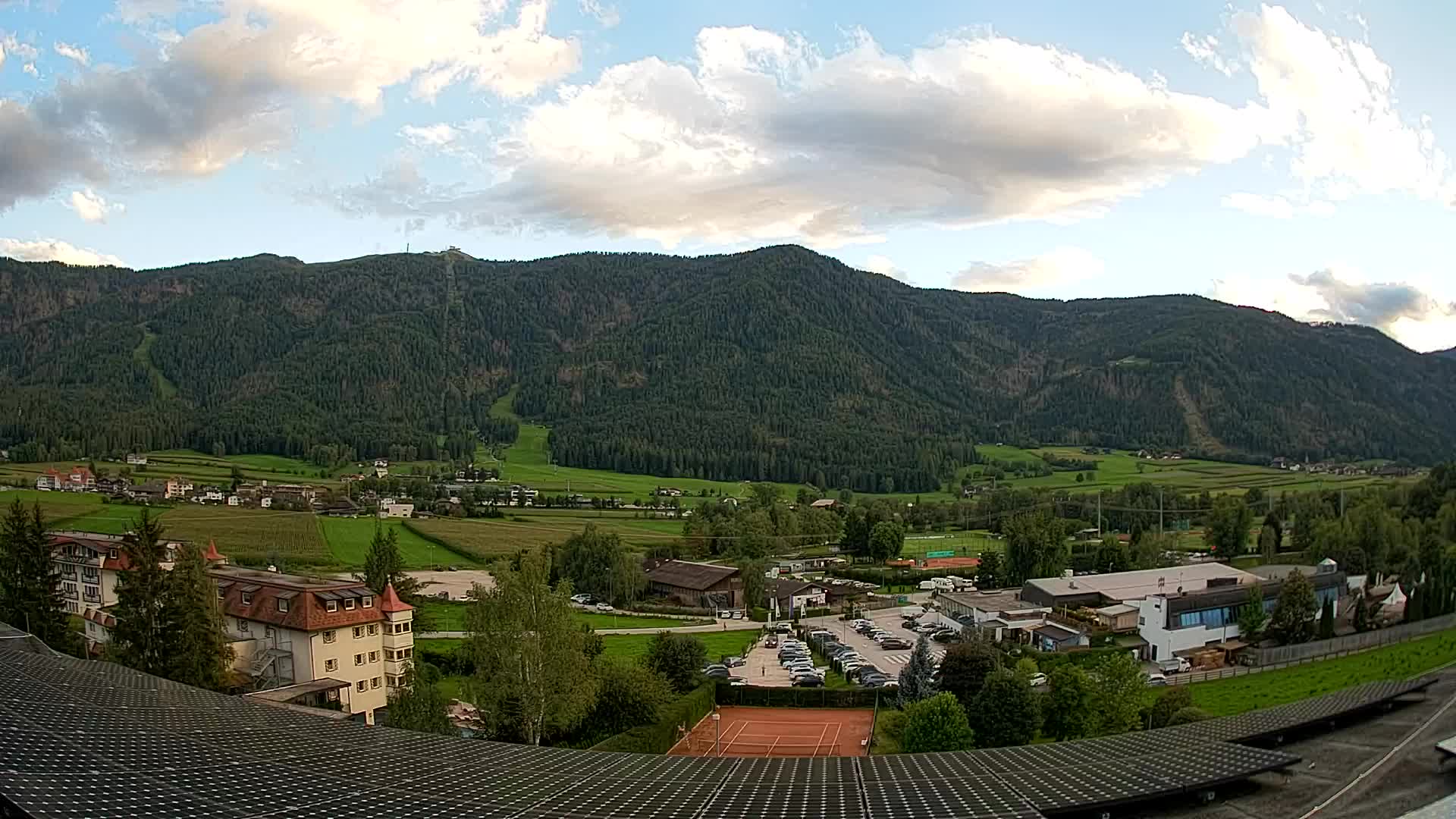 Webcam Riscone | Hotel Olympia | Kronplatz view