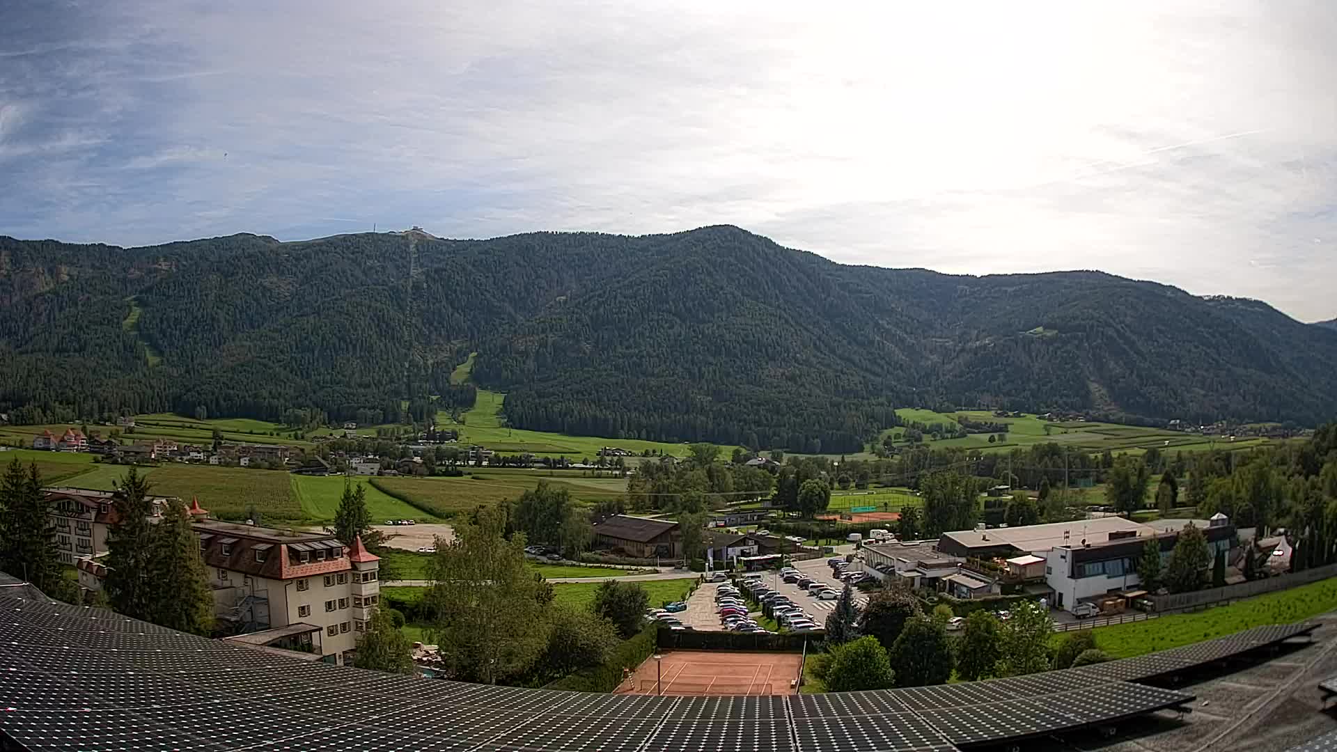 Web kamera Riscone | Hotel Olympia | Pogled na Kronplatz