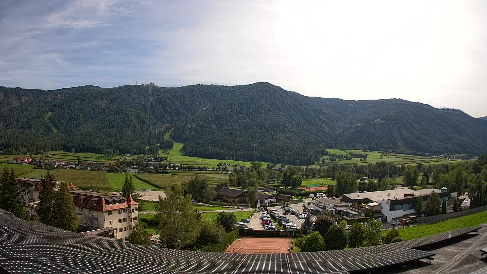 Web kamera Riscone | Hotel Olympia | Pogled na Kronplatz