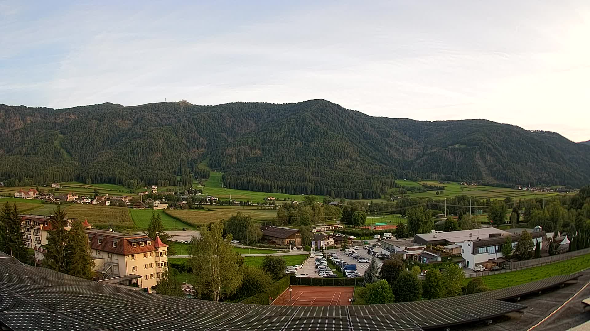 Web kamera Riscone | Hotel Olympia | Pogled na Kronplatz