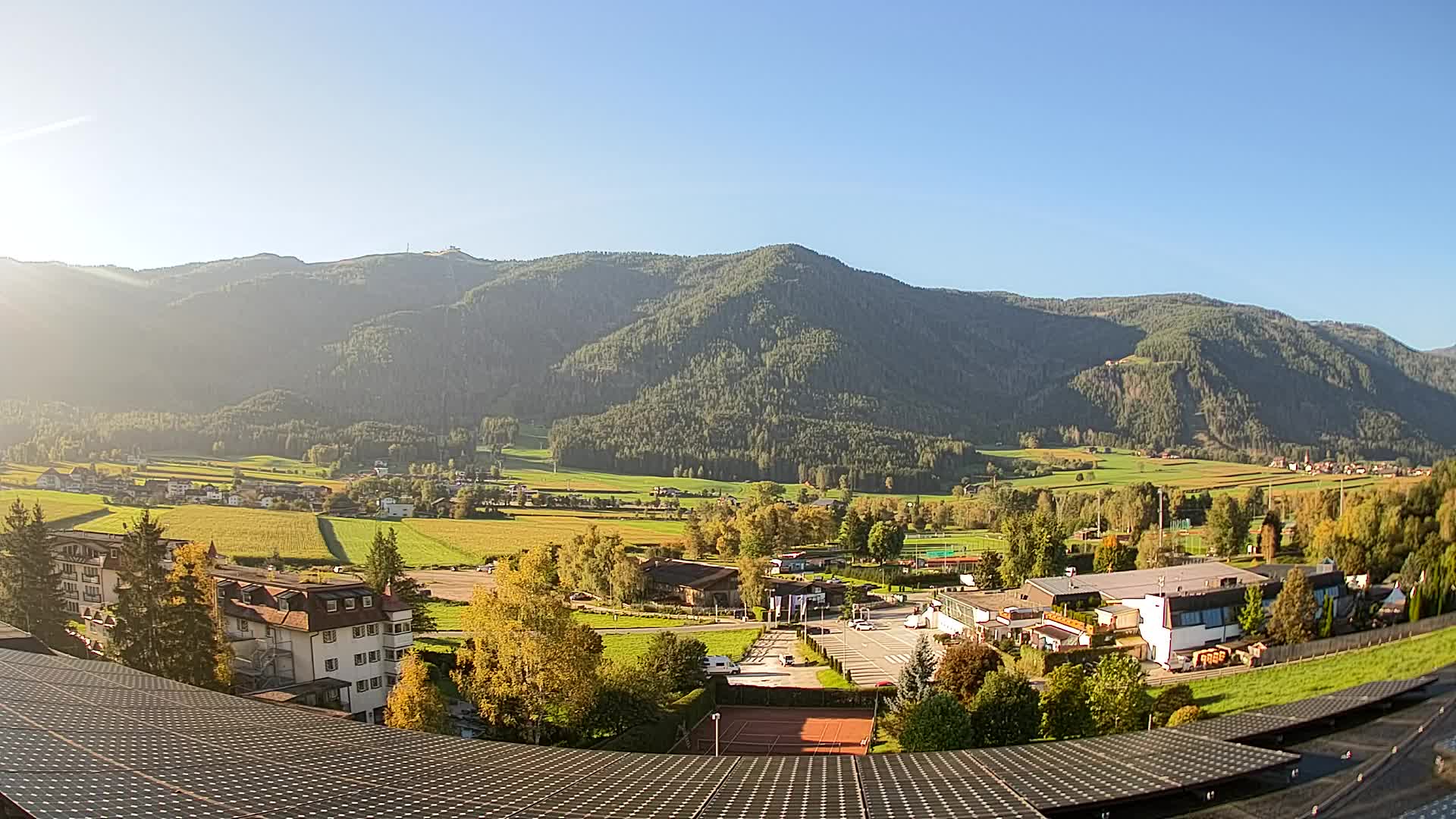 Spletna kamera Riscone | Hotel Olympia | Pogled na Kronplatz