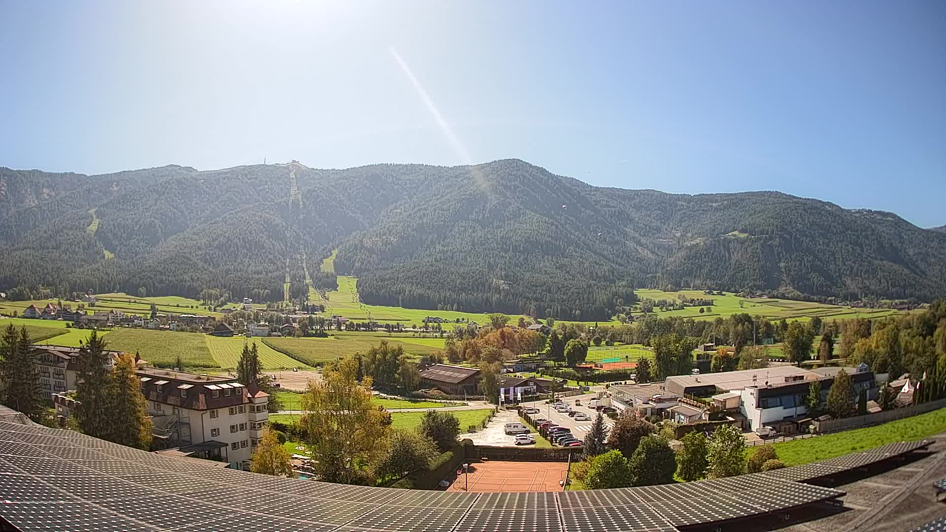 Web kamera Riscone | Hotel Olympia | Pogled na Kronplatz