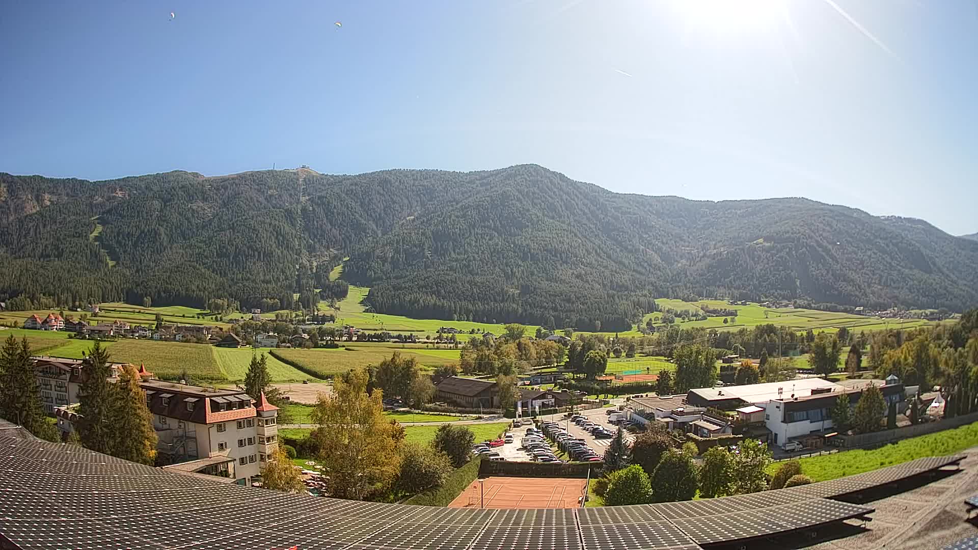 Web kamera Riscone | Hotel Olympia | Pogled na Kronplatz