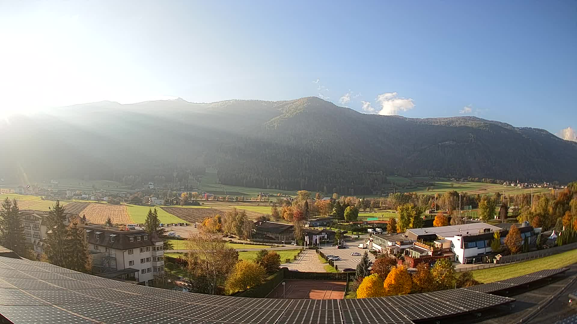 Web kamera Riscone | Hotel Olympia | Pogled na Kronplatz