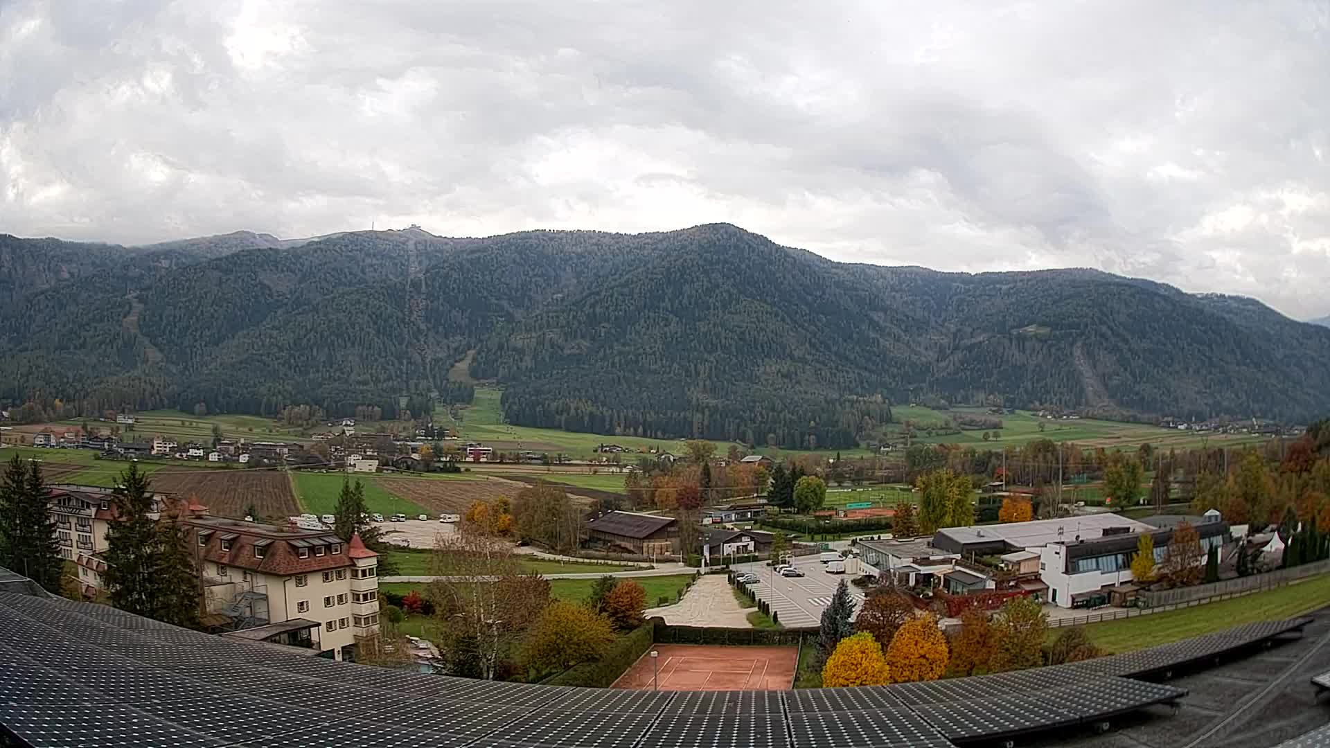 Web kamera Riscone | Hotel Olympia | Pogled na Kronplatz