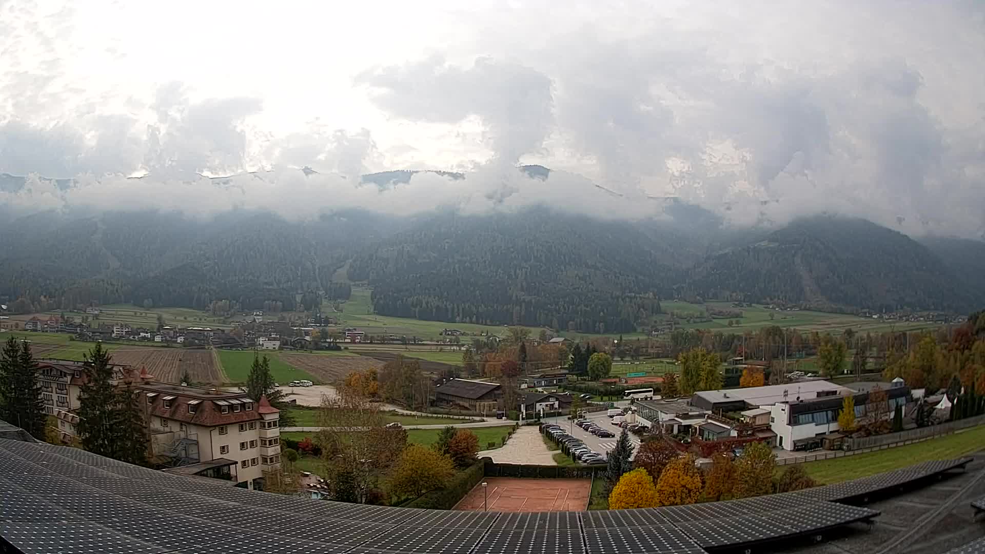 Spletna kamera Riscone | Hotel Olympia | Pogled na Kronplatz