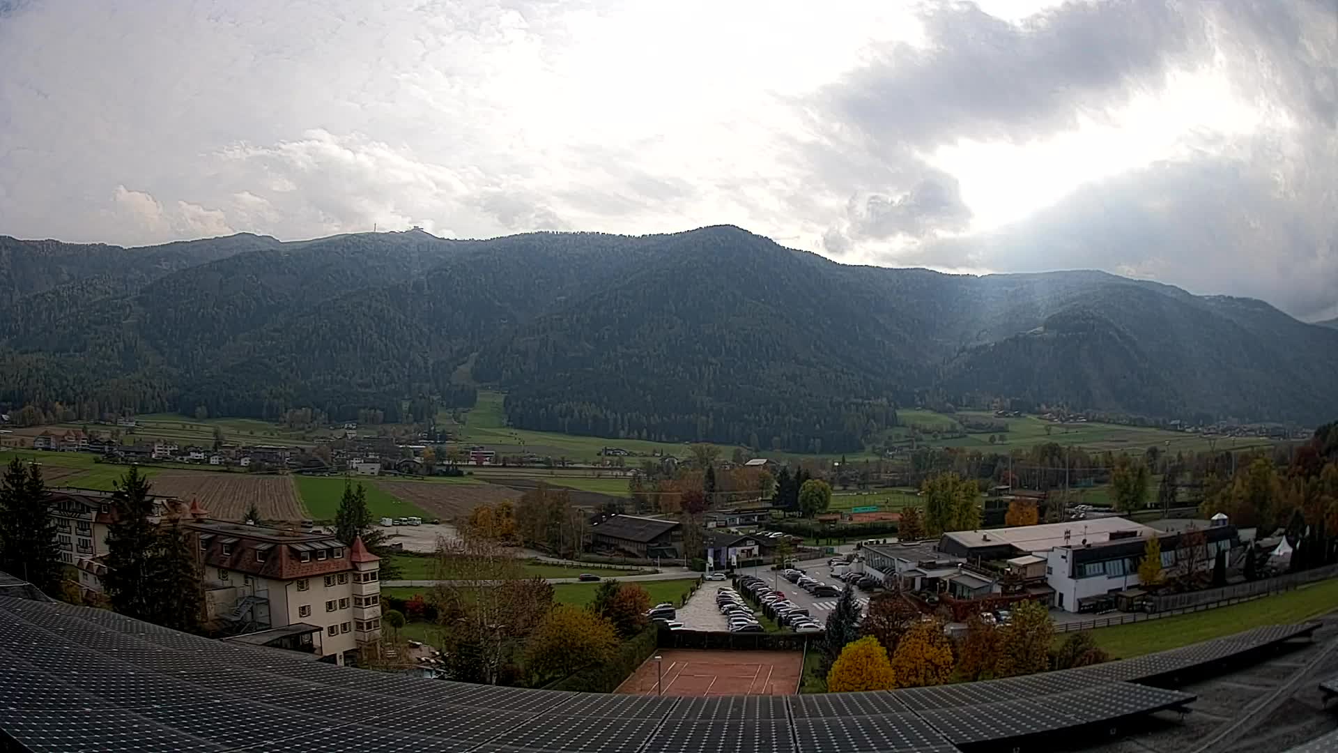 Spletna kamera Riscone | Hotel Olympia | Pogled na Kronplatz