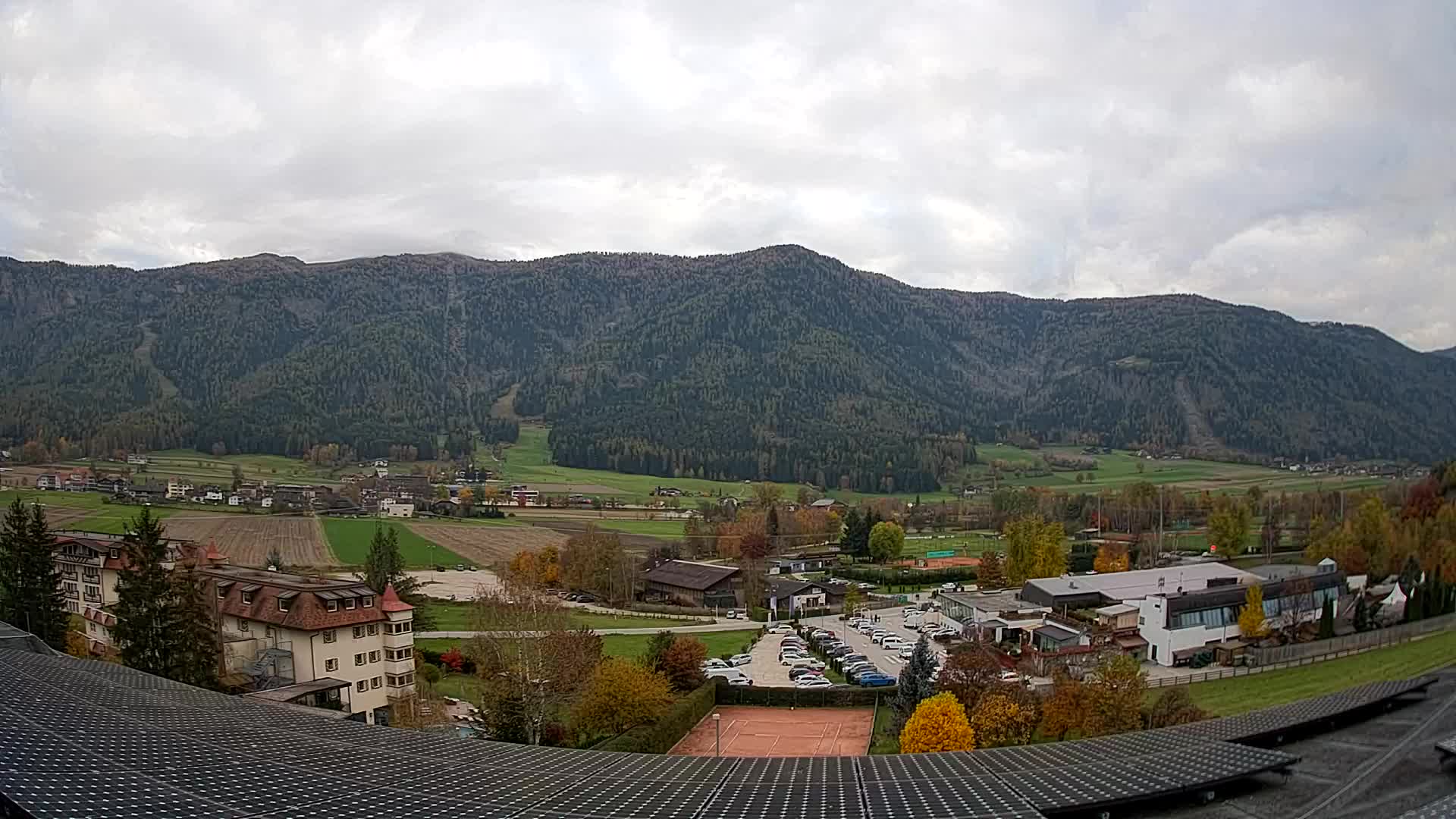 Spletna kamera Riscone | Hotel Olympia | Pogled na Kronplatz