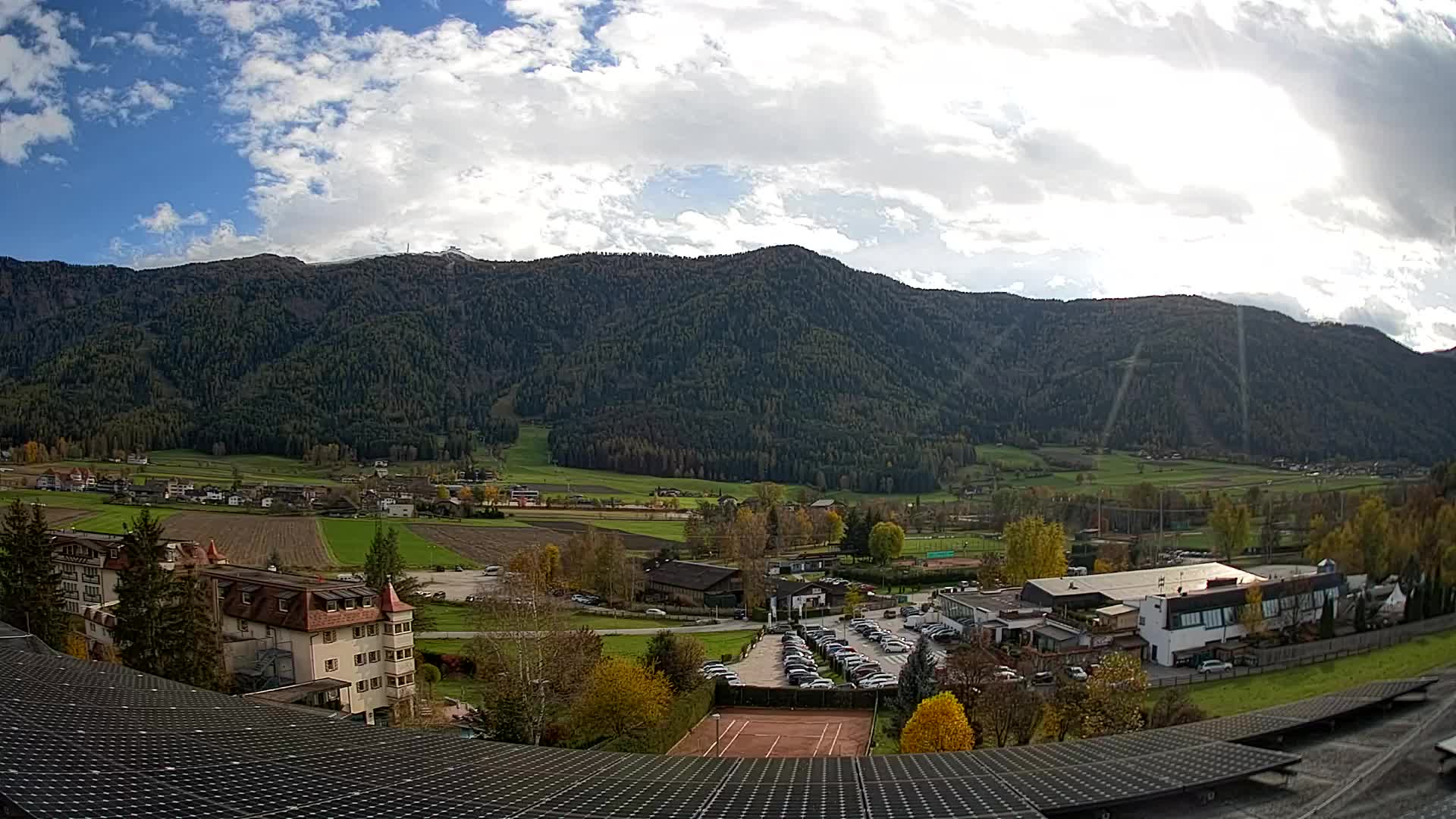 Spletna kamera Riscone | Hotel Olympia | Pogled na Kronplatz