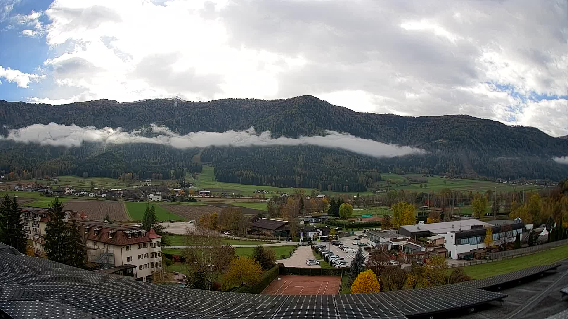 Spletna kamera Riscone | Hotel Olympia | Pogled na Kronplatz