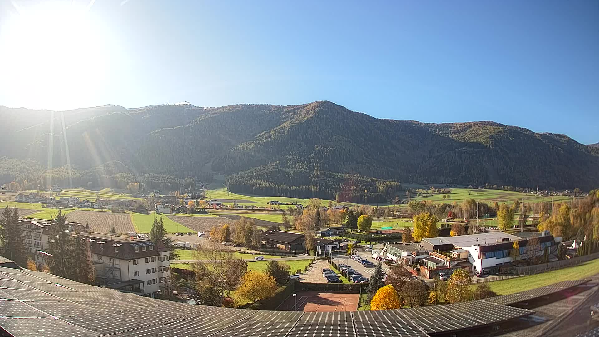 Web kamera Riscone | Hotel Olympia | Pogled na Kronplatz
