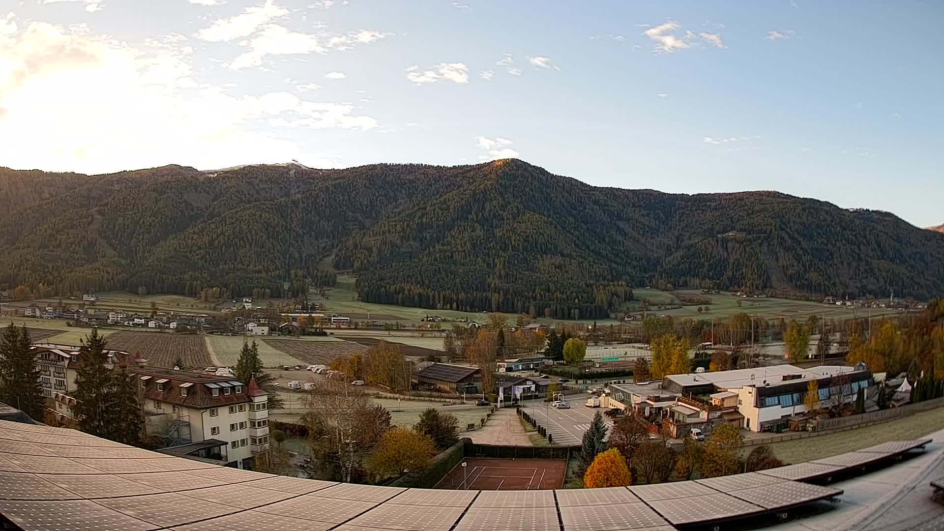 Webcam Riscone | Hotel Olympia | Vista su Plan de Corones