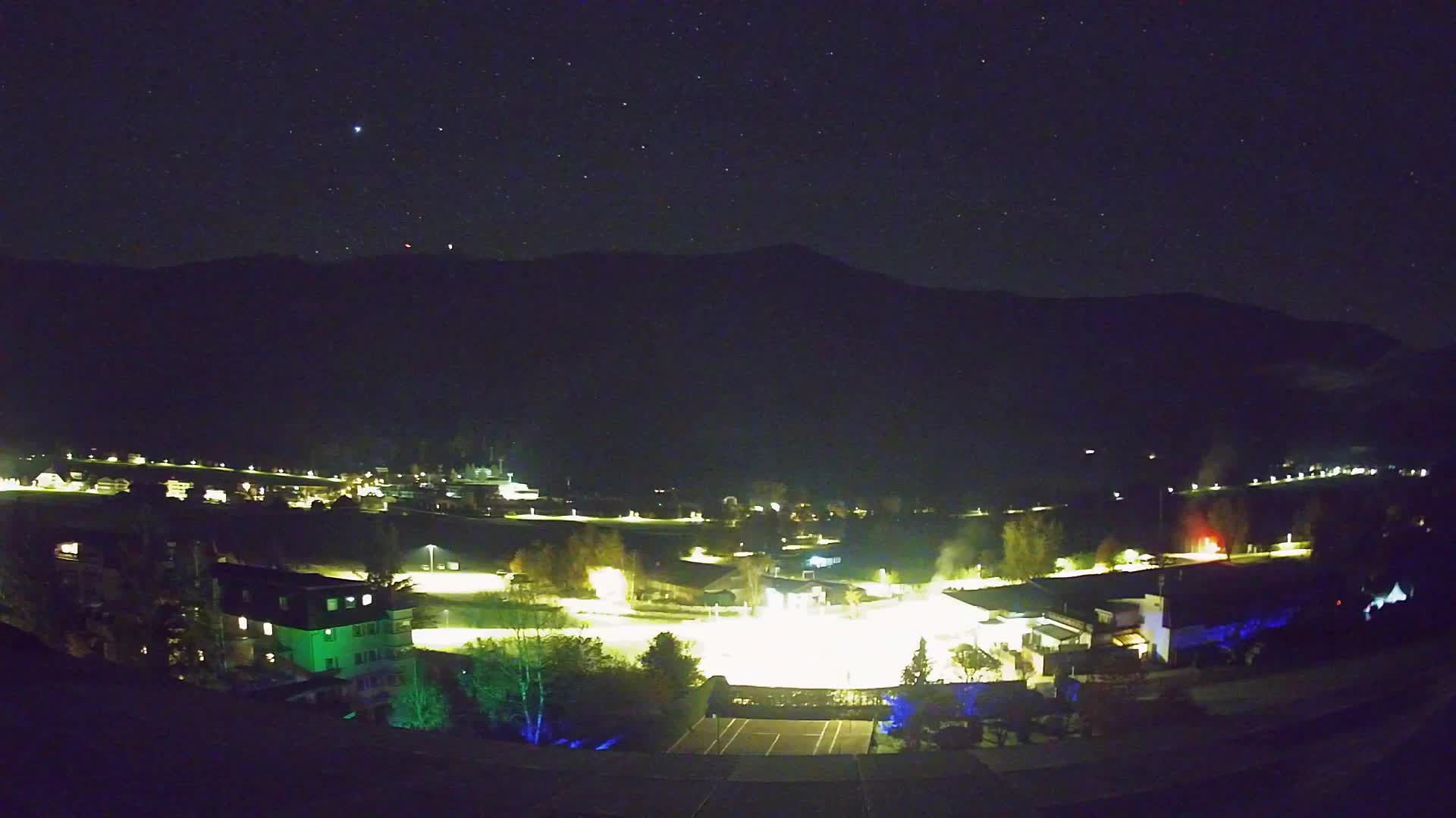 Web kamera Riscone | Hotel Olympia | Pogled na Kronplatz