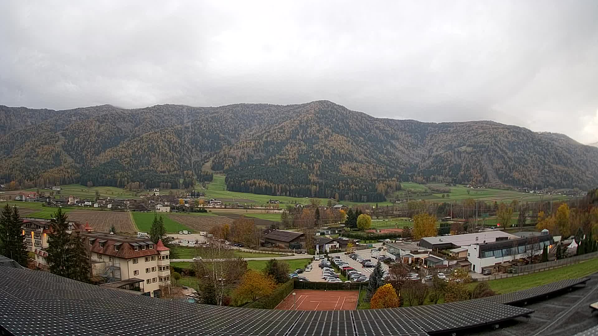 Spletna kamera Riscone | Hotel Olympia | Pogled na Kronplatz