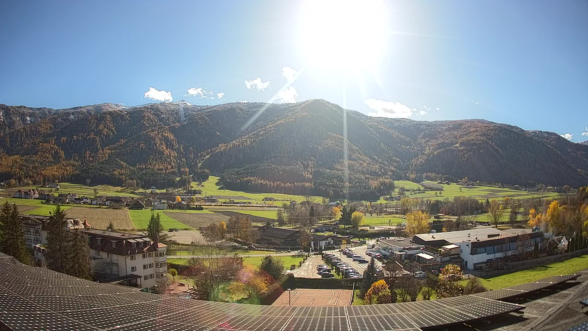 Web kamera Riscone | Hotel Olympia | Pogled na Kronplatz