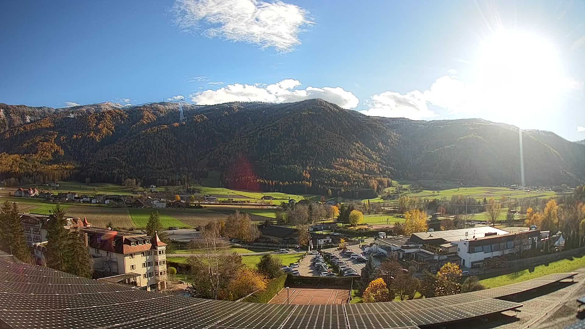 Spletna kamera Riscone | Hotel Olympia | Pogled na Kronplatz