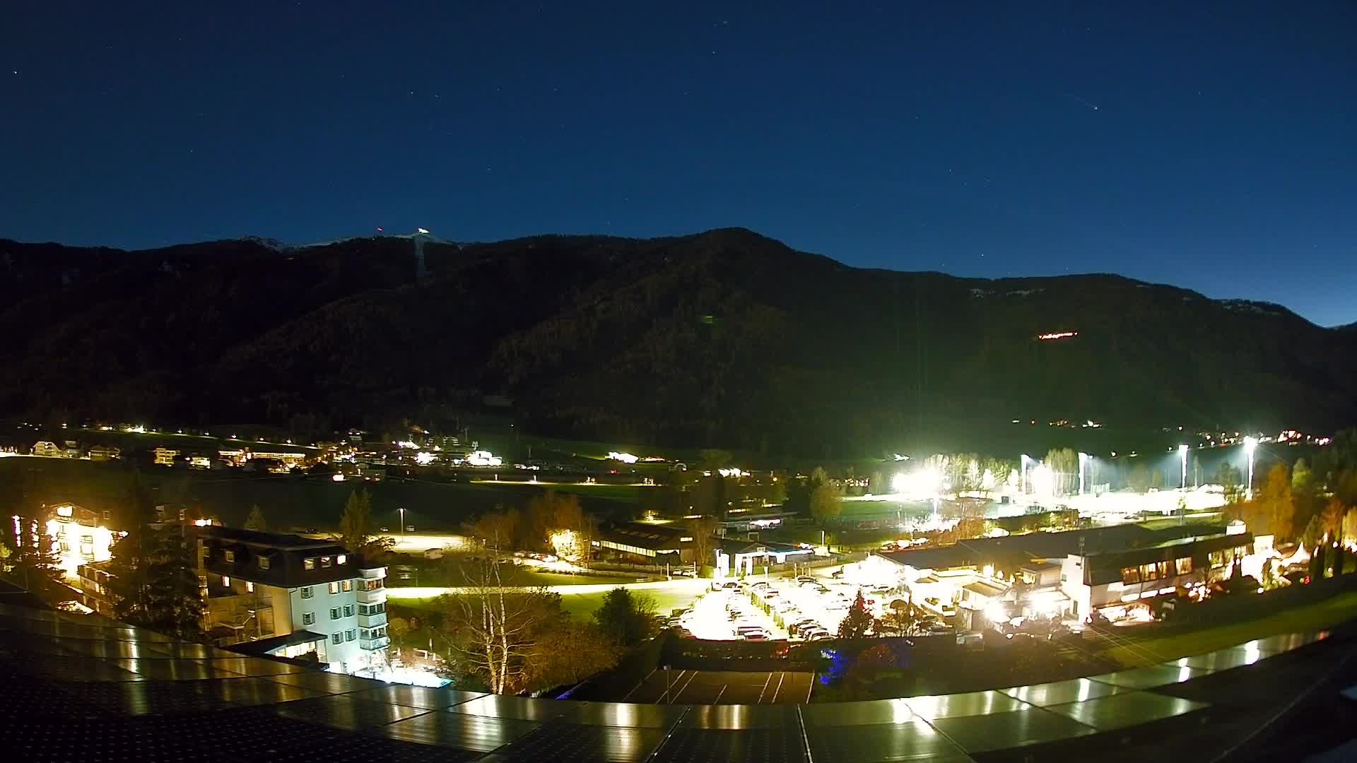 Web kamera Riscone | Hotel Olympia | Pogled na Kronplatz