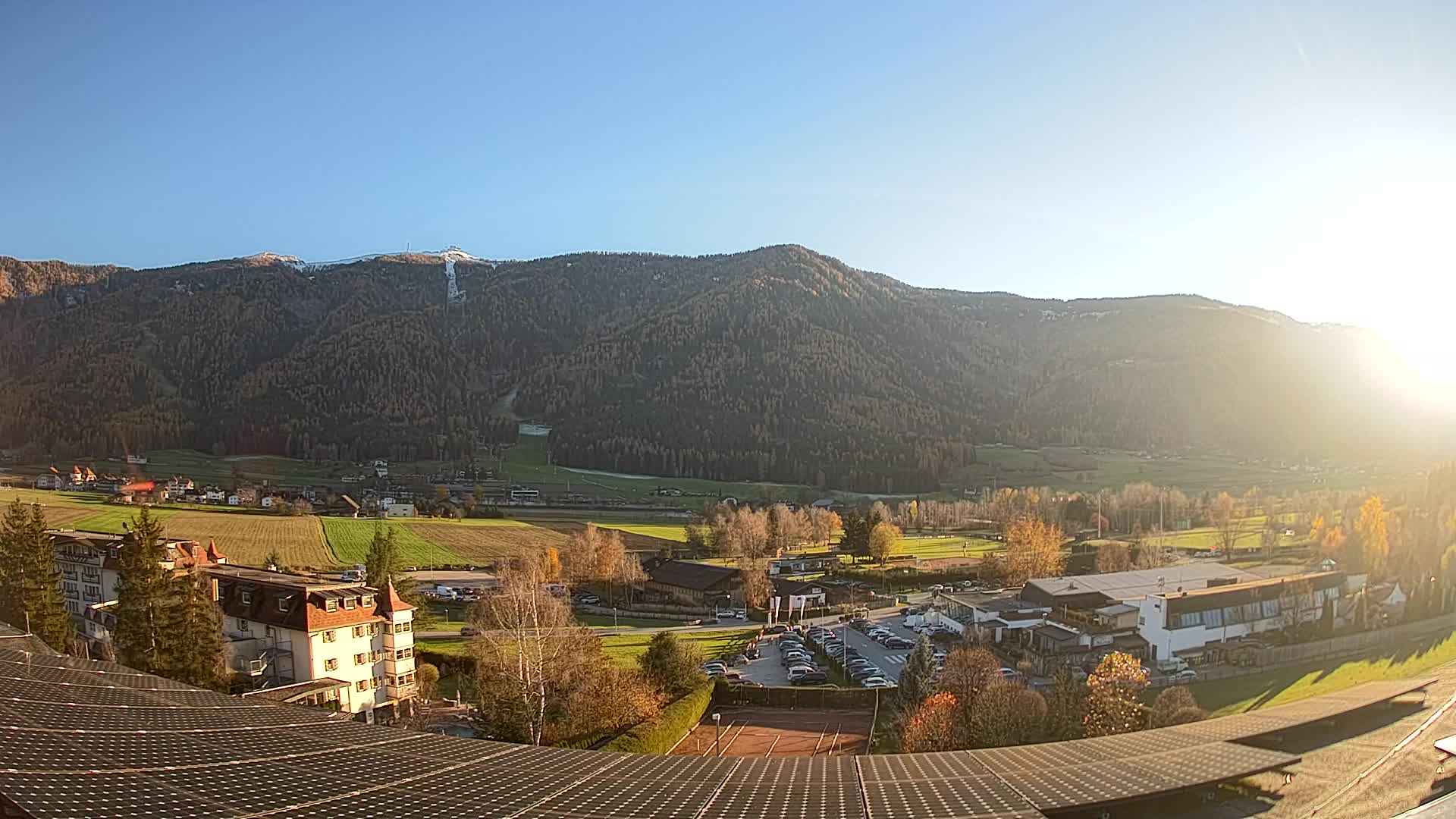 Web kamera Riscone | Hotel Olympia | Pogled na Kronplatz