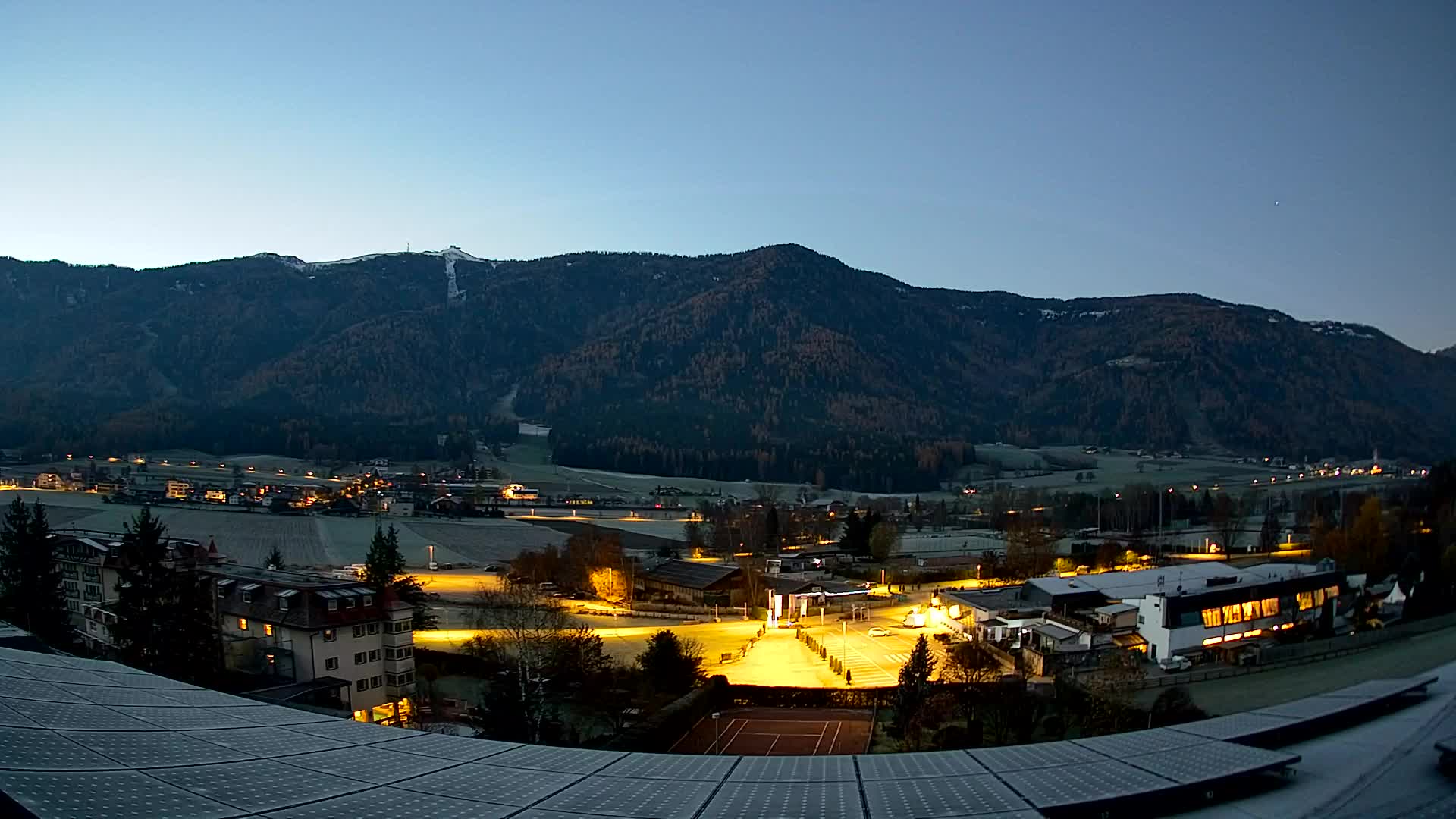 Spletna kamera Riscone | Hotel Olympia | Pogled na Kronplatz