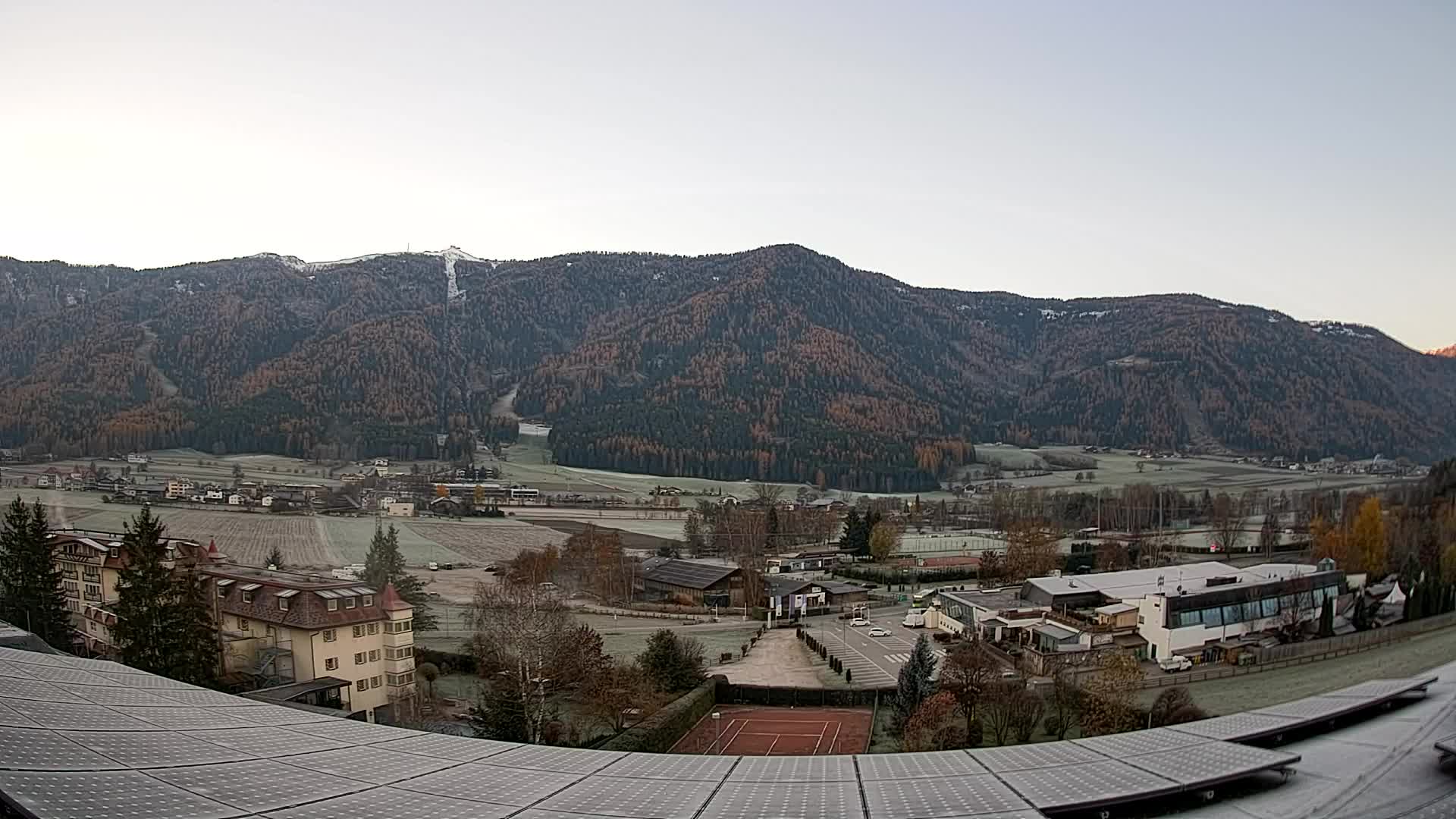 Spletna kamera Riscone | Hotel Olympia | Pogled na Kronplatz