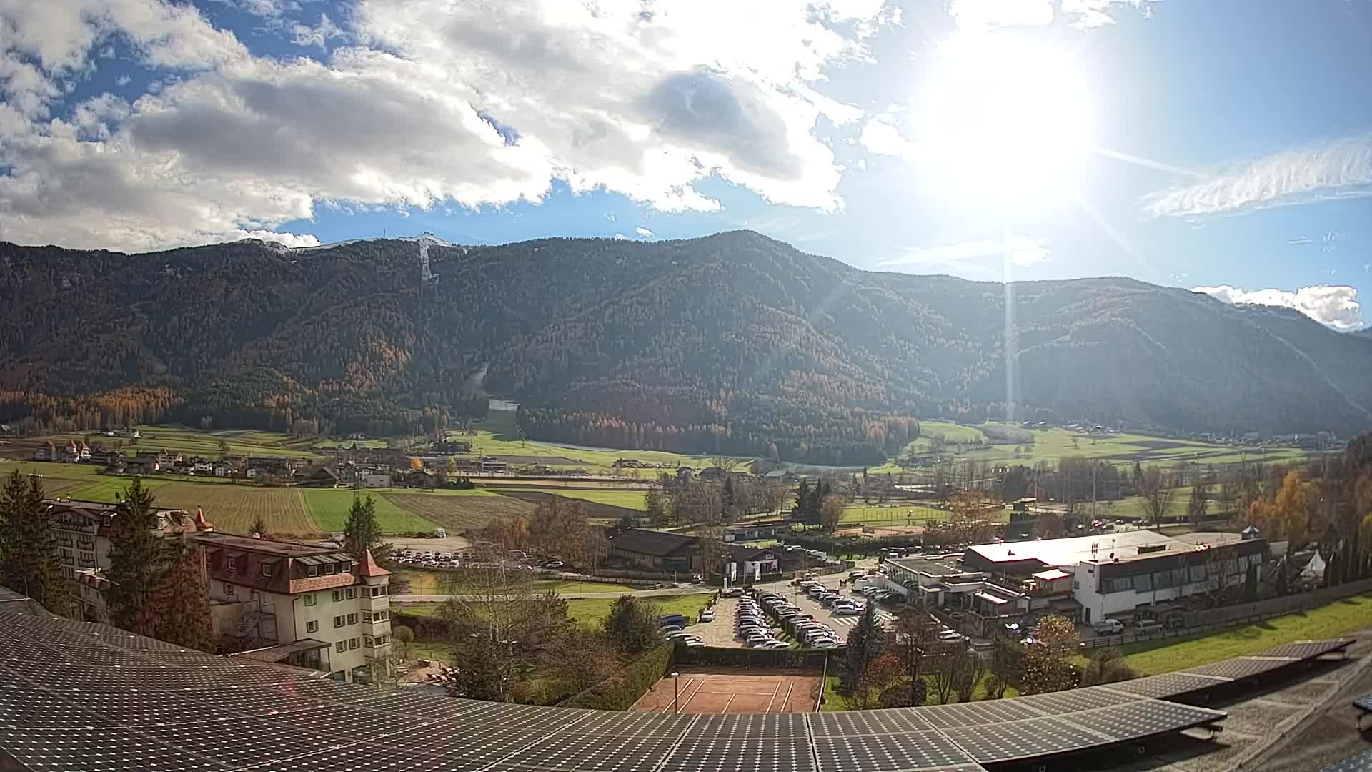 Web kamera Riscone | Hotel Olympia | Pogled na Kronplatz