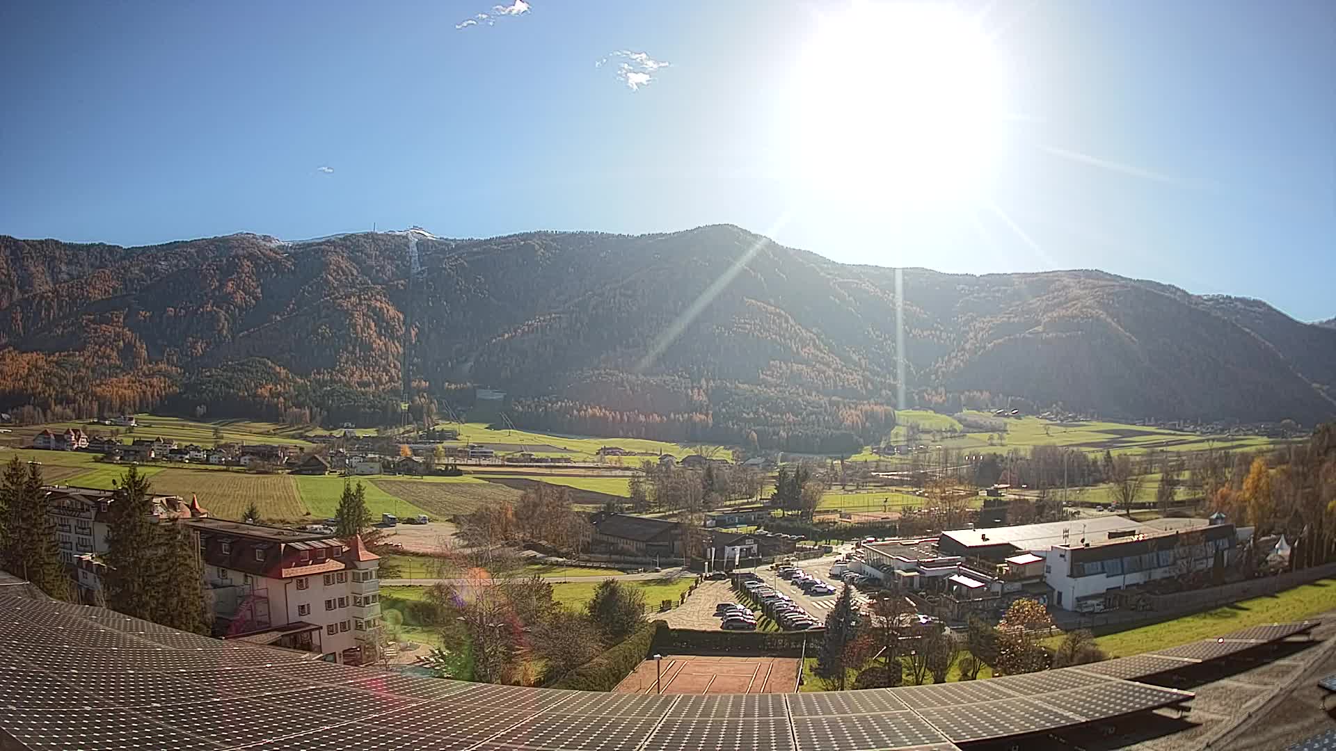 Web kamera Riscone | Hotel Olympia | Pogled na Kronplatz