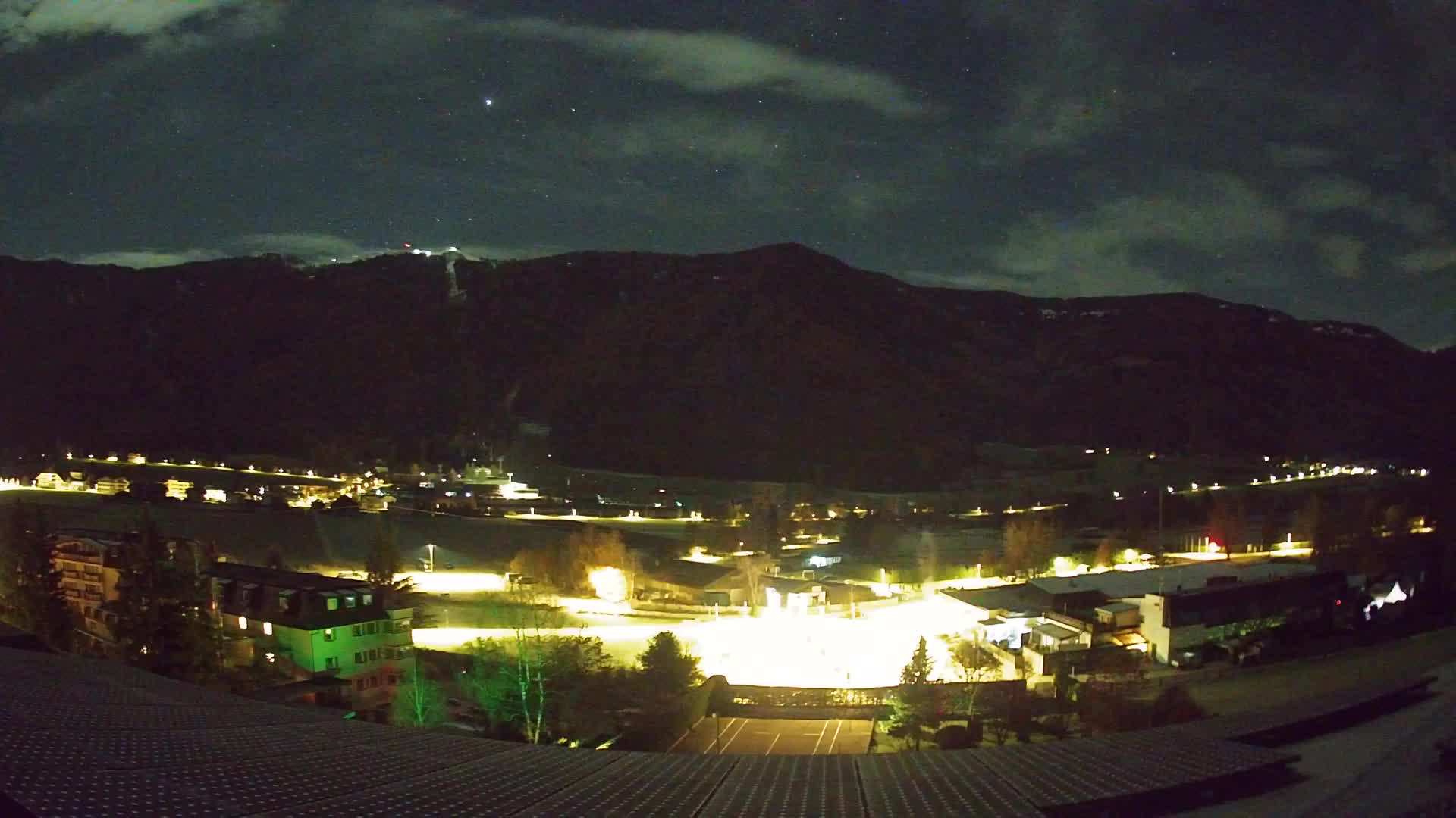 Web kamera Riscone | Hotel Olympia | Pogled na Kronplatz