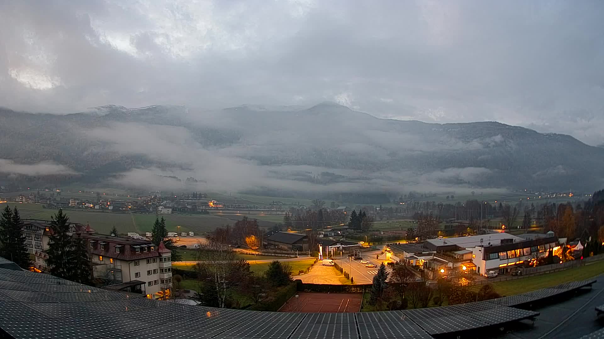 Web kamera Riscone | Hotel Olympia | Pogled na Kronplatz