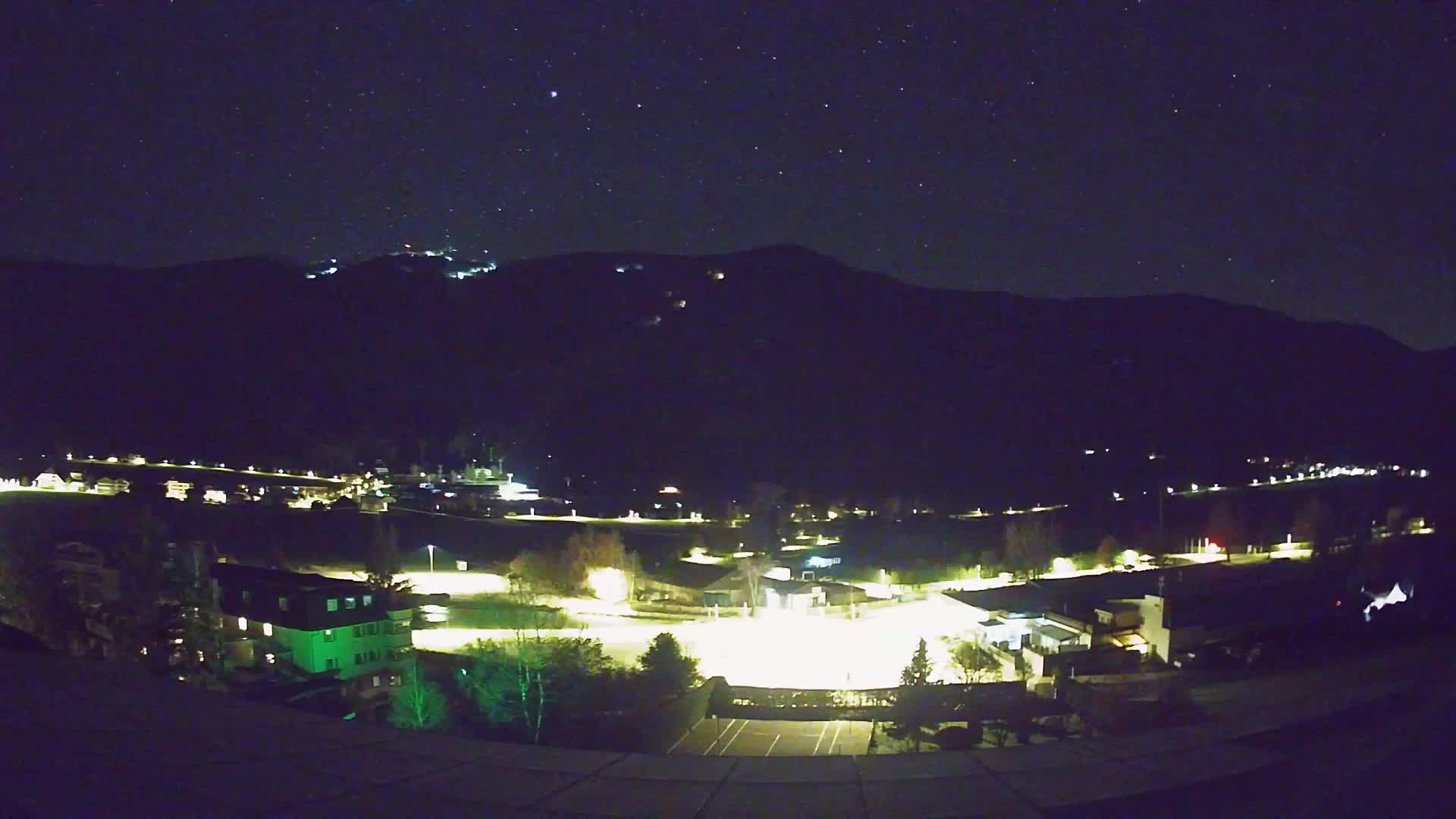 Web kamera Riscone | Hotel Olympia | Pogled na Kronplatz