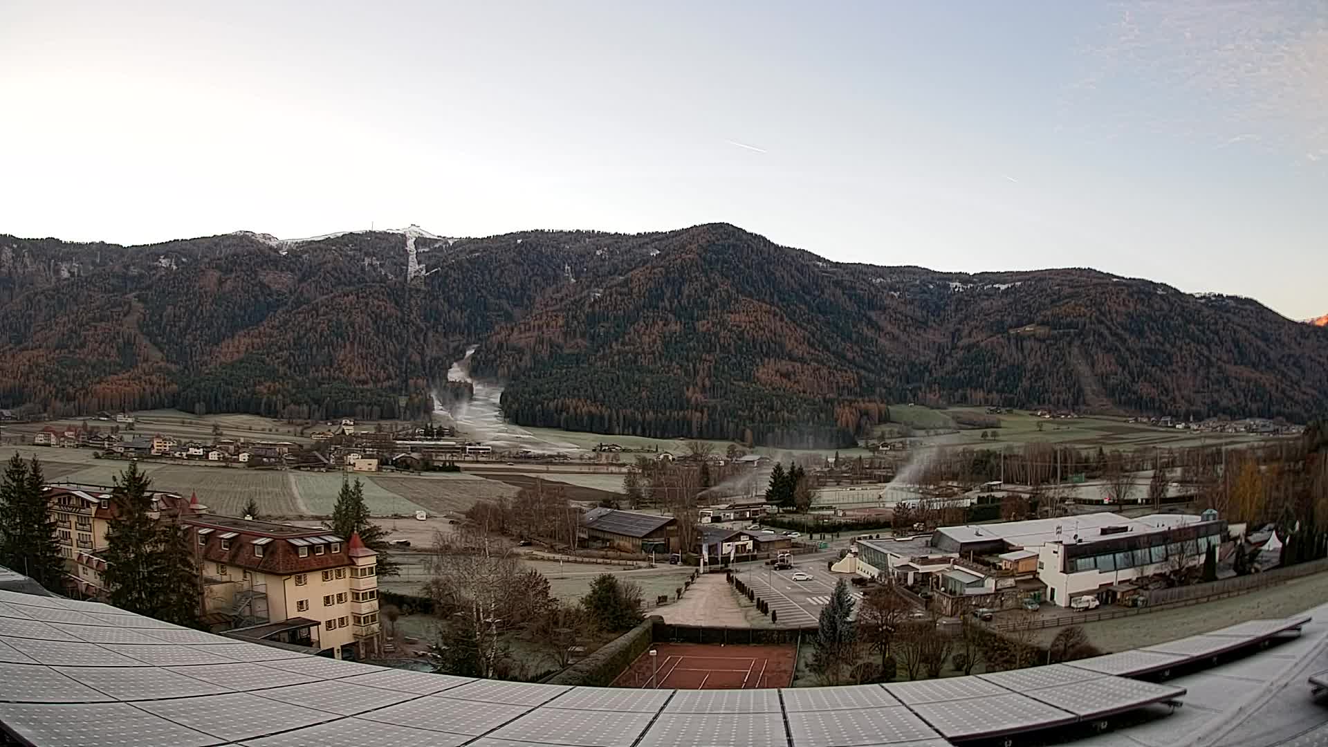Webcam Riscone | Hotel Olympia | Kronplatz view