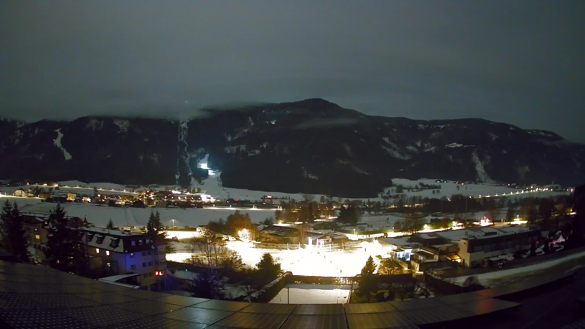 Web kamera Riscone | Hotel Olympia | Pogled na Kronplatz