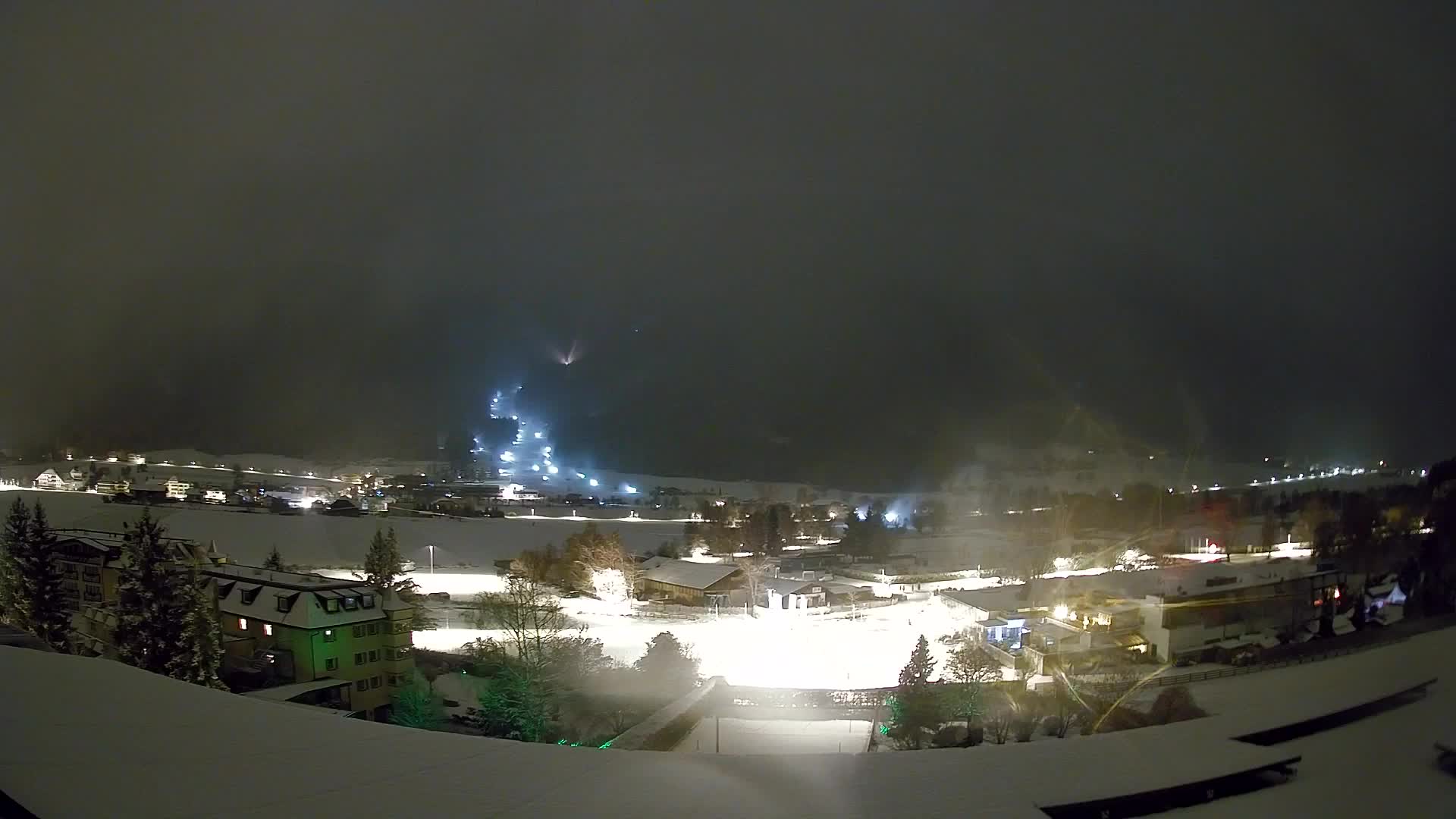 Web kamera Riscone | Hotel Olympia | Pogled na Kronplatz