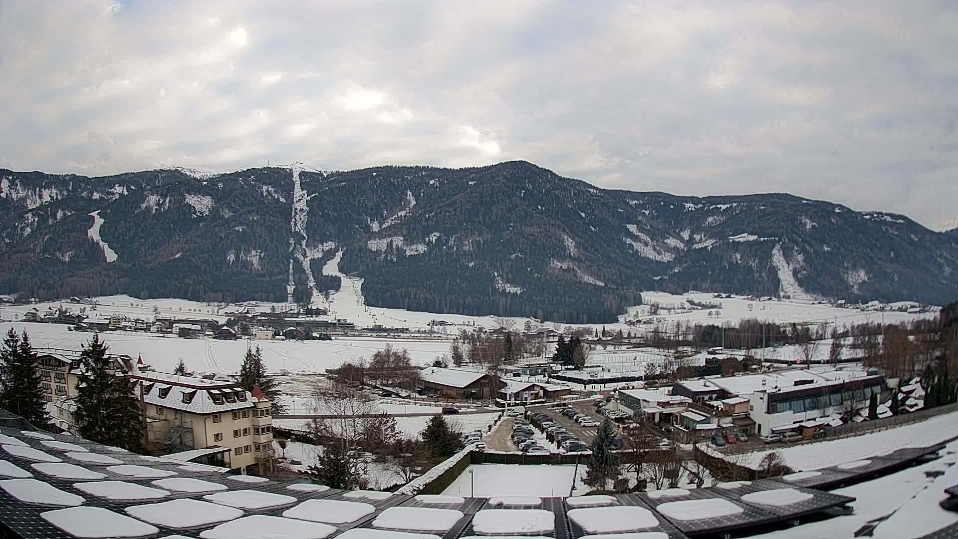 Spletna kamera Riscone | Hotel Olympia | Pogled na Kronplatz