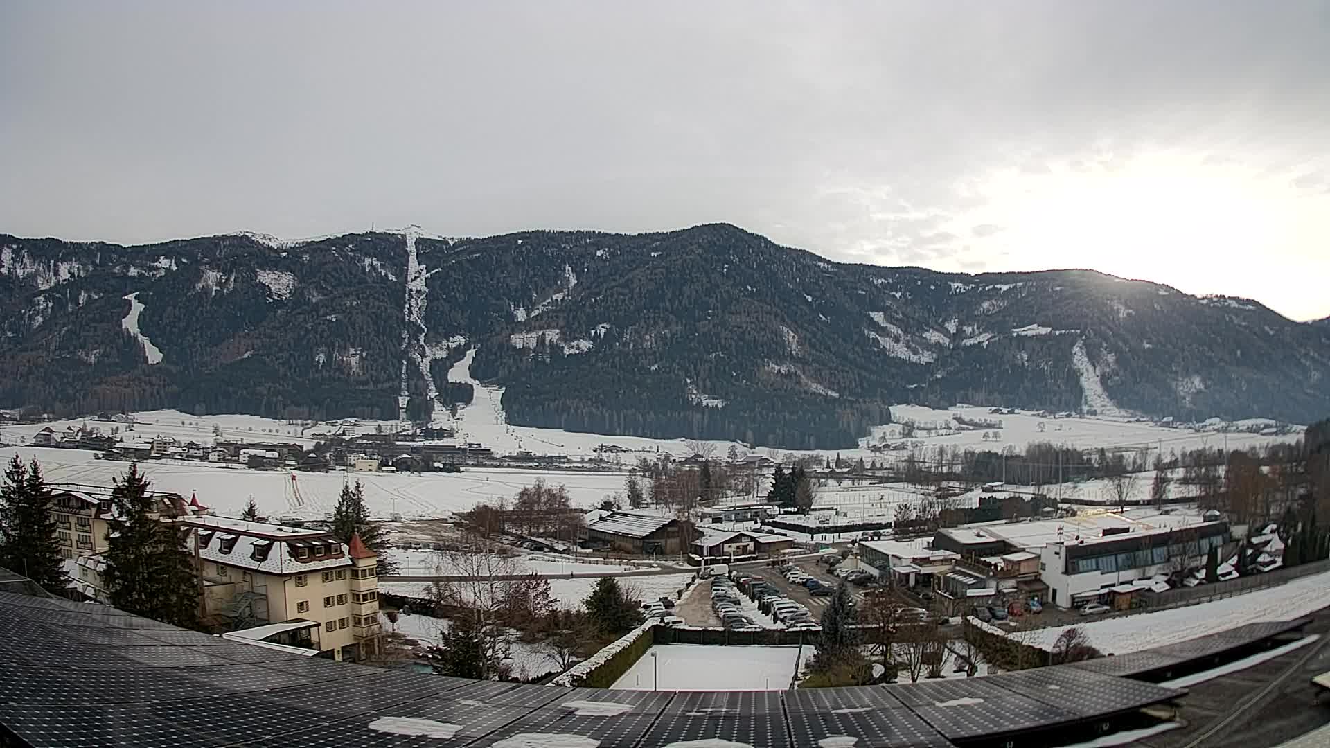 Web kamera Riscone | Hotel Olympia | Pogled na Kronplatz