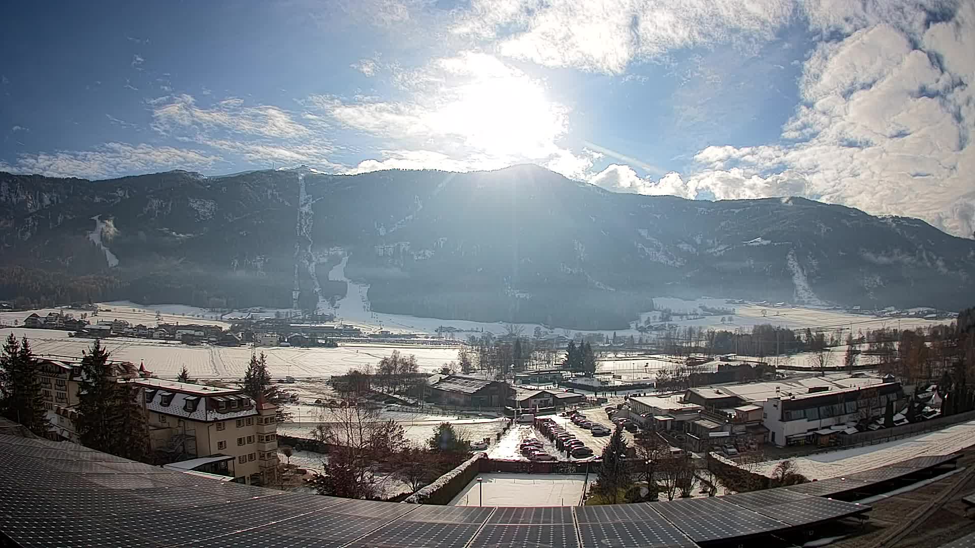 Web kamera Riscone | Hotel Olympia | Pogled na Kronplatz