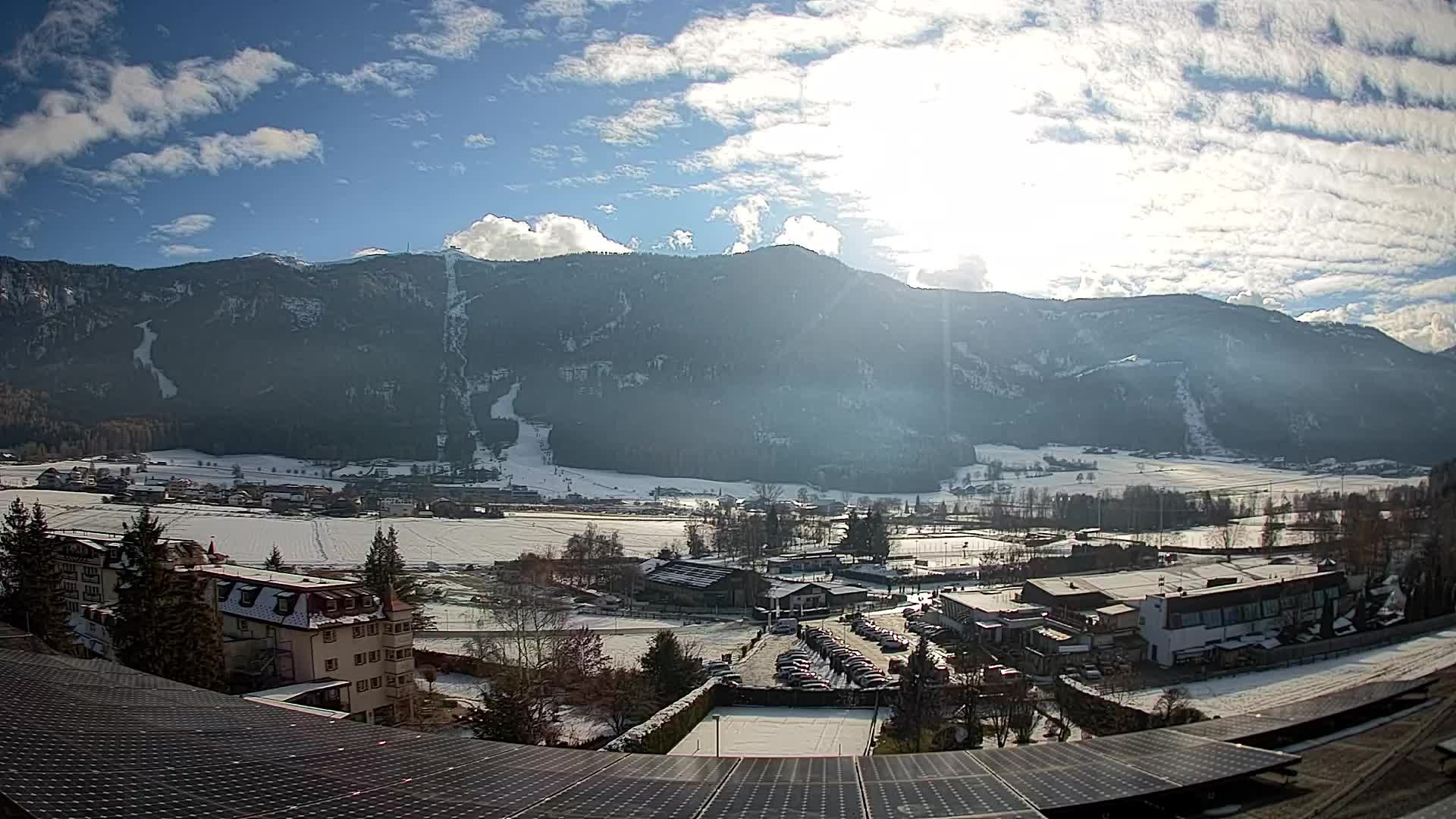 Web kamera Riscone | Hotel Olympia | Pogled na Kronplatz