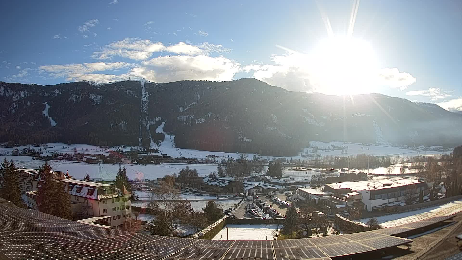 Web kamera Riscone | Hotel Olympia | Pogled na Kronplatz