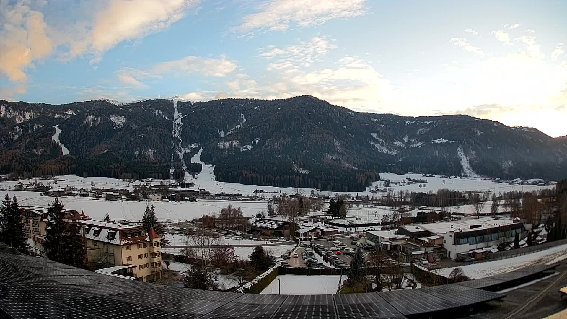 Spletna kamera Riscone | Hotel Olympia | Pogled na Kronplatz