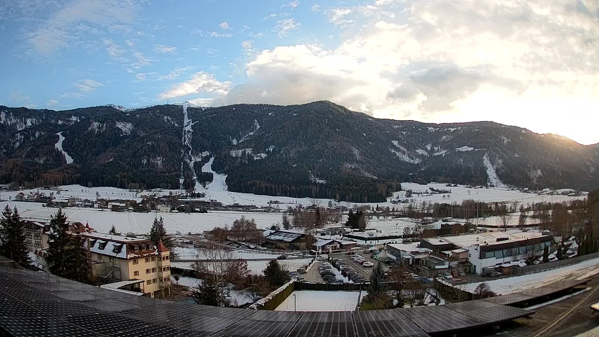 Webcam Riscone | Hotel Olympia | Kronplatz view