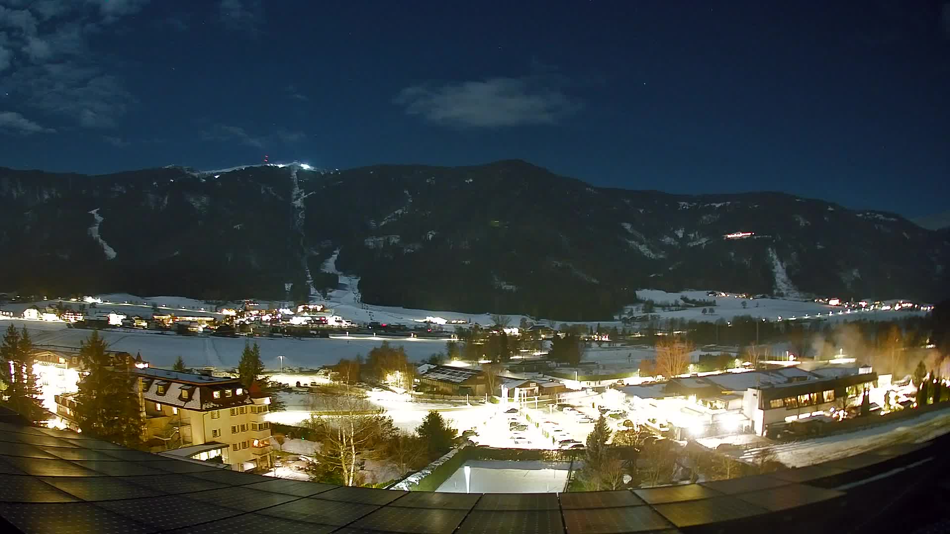 Spletna kamera Riscone | Hotel Olympia | Pogled na Kronplatz