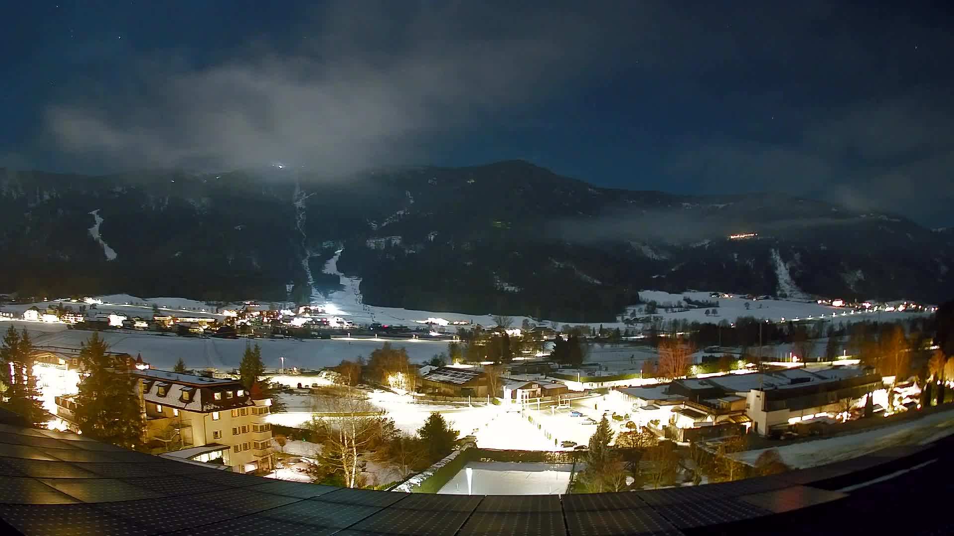 Spletna kamera Riscone | Hotel Olympia | Pogled na Kronplatz