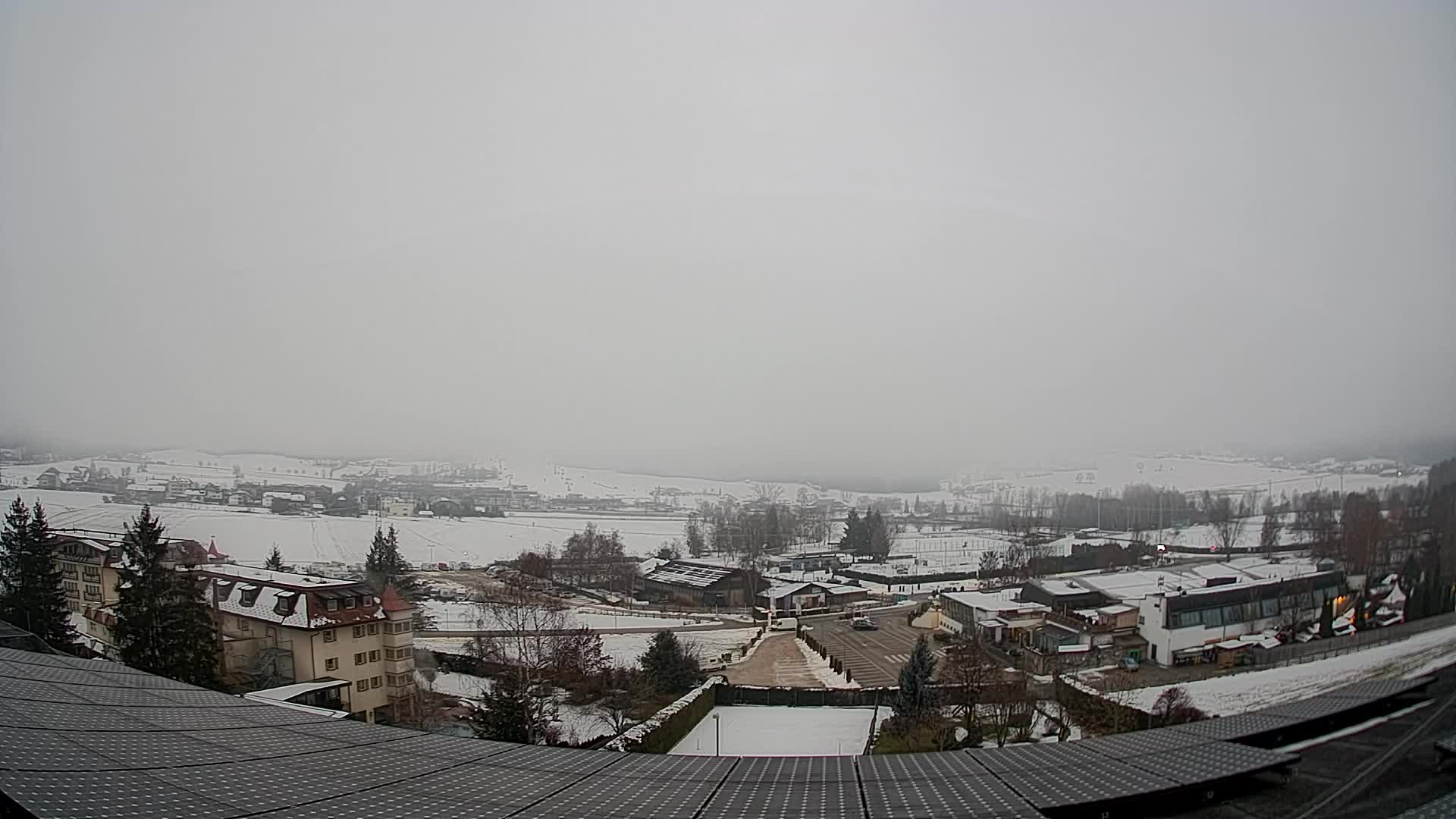 Web kamera Riscone | Hotel Olympia | Pogled na Kronplatz