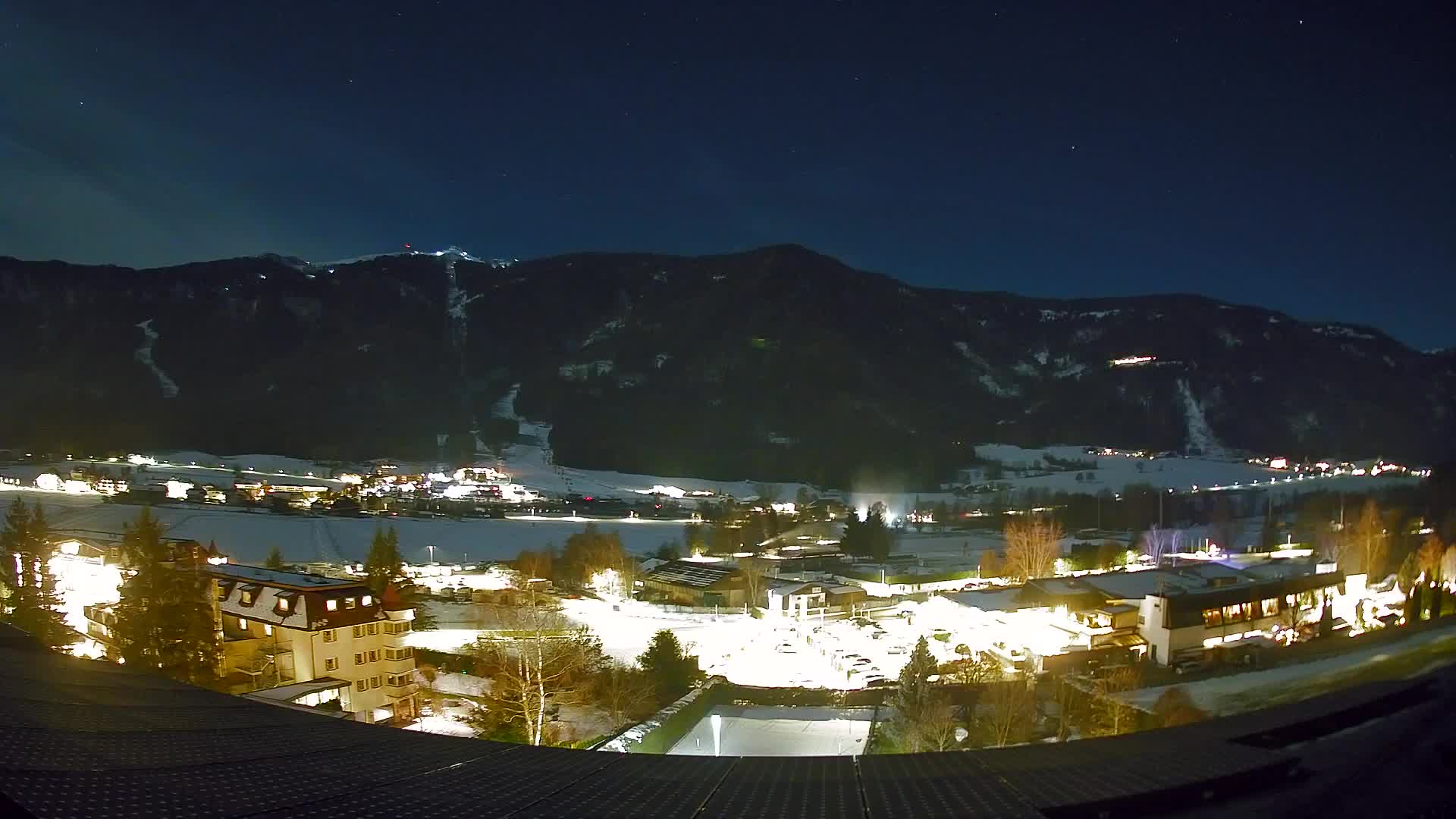 Web kamera Riscone | Hotel Olympia | Pogled na Kronplatz