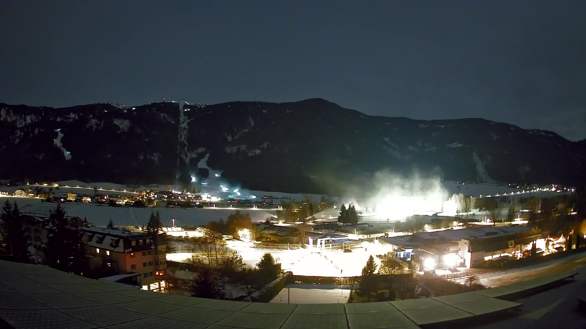 Web kamera Riscone | Hotel Olympia | Pogled na Kronplatz