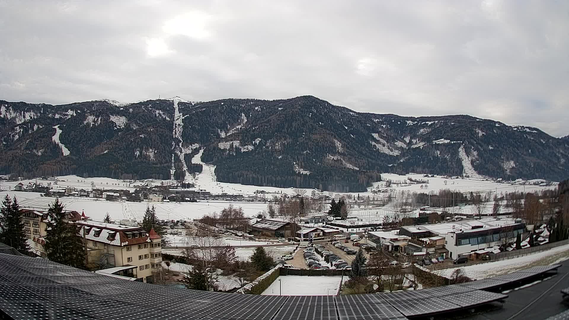 Spletna kamera Riscone | Hotel Olympia | Pogled na Kronplatz