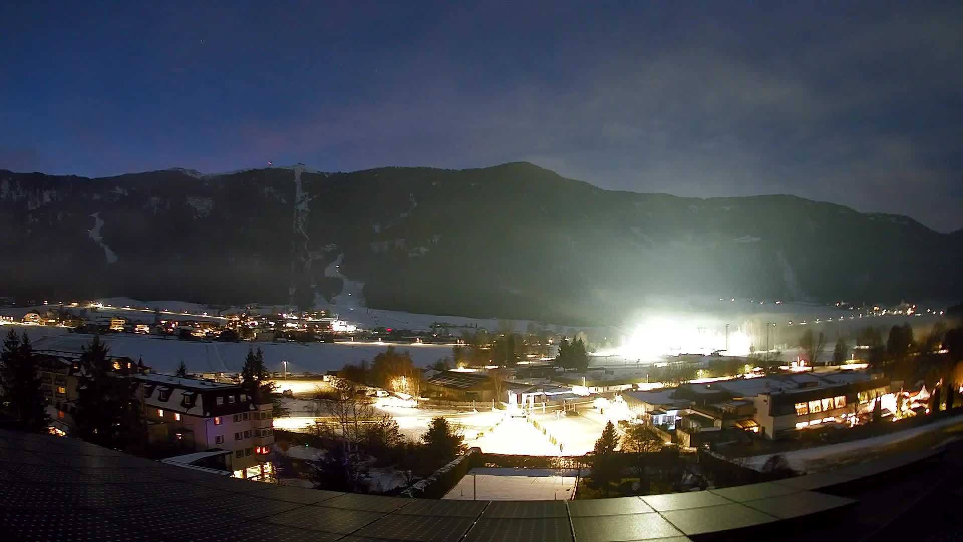 Web kamera Riscone | Hotel Olympia | Pogled na Kronplatz